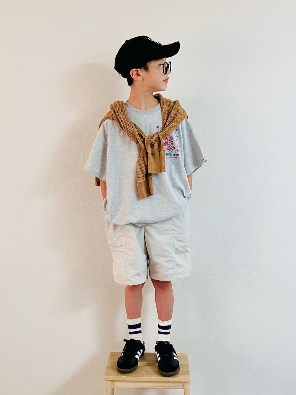 「休日スタイル、Tシャツ、水陸両用、UNIQLO、ハーフパンツ、キャップ、めがね、スニーカー、カジュアル」｜「NEW ERAのWEGO/NEWERA 9TWENTY（キャップ、その他）」を使った、syun★さん（キッズ・140cm）の夏コーディネートの1枚目の写真