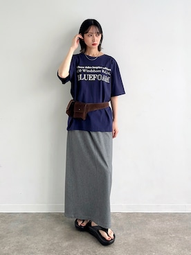 「NOGLE（ノグル）の【NOGLE/ノグル】カラーロゴプリントTシャツ（Tシャツ/カットソー、ブルー系）」を使った、maoさん（レディース・153cm）の夏コーディネート