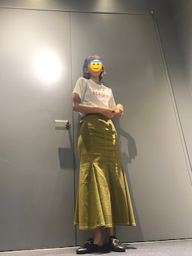 「カーキ」｜「アイテム（スリッポン）」を使った、ちゃんさん（レディース・158cm）の秋コーディネート