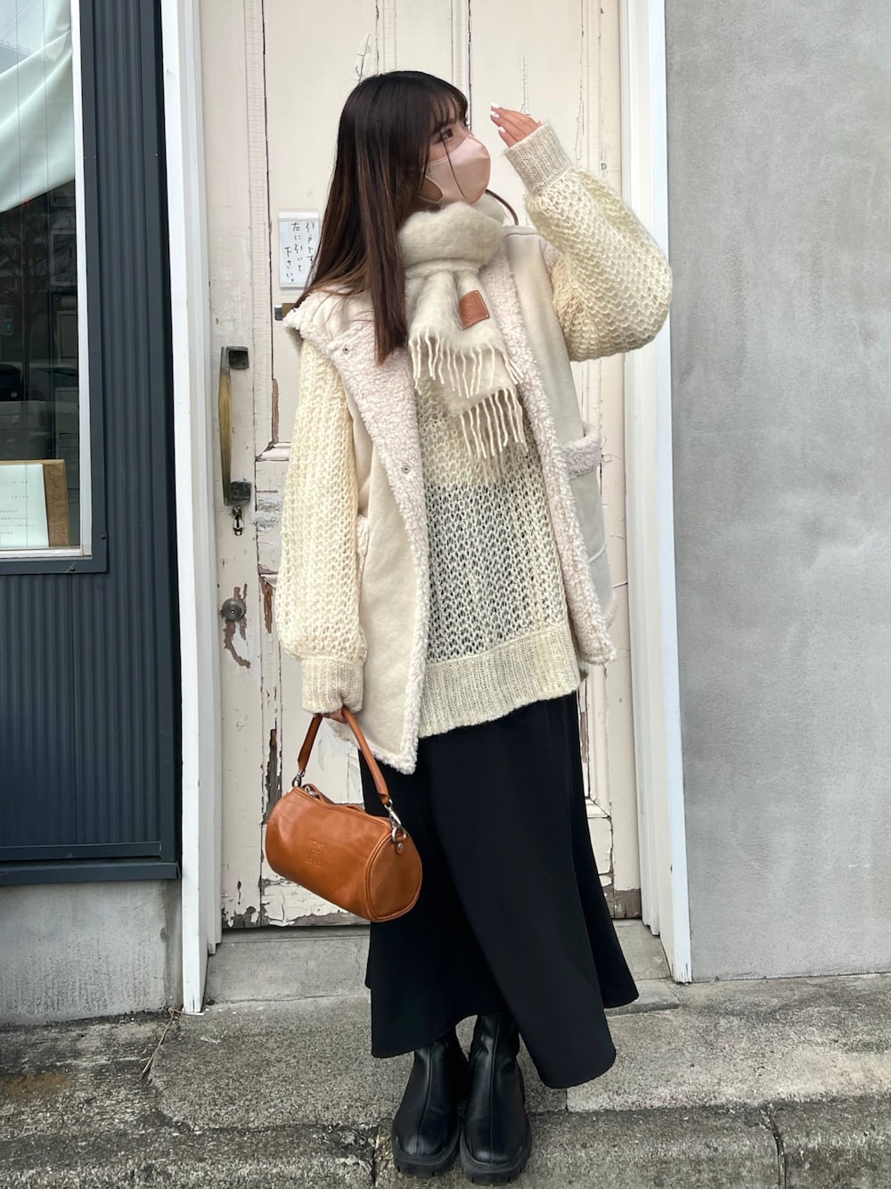【Fafa】LOEWE ロエベ モヘアマフラー ホワイト 紗栄子さん着用 LOEWE ロエベ ウール モヘア マフラー スカーフ (LOEWE/マフラー