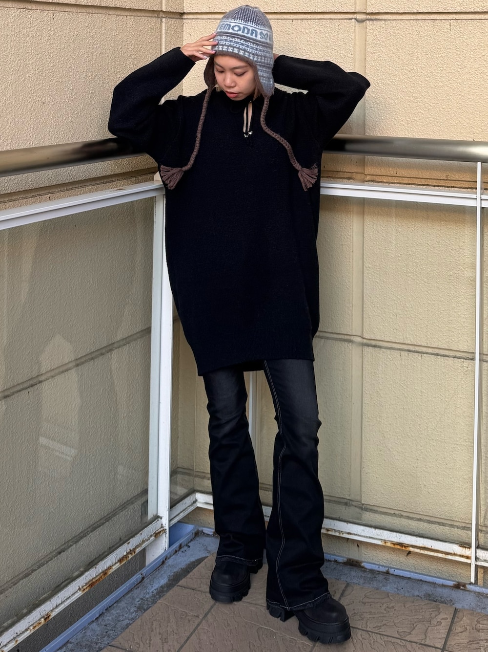 2025.02.10 UP｜エモダ（EMODA）、小宮山真代、24980682｜RUNWAY