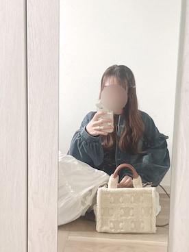 「しまむら（シマムラ）のアイテム（Tシャツ/カットソー）」を使った、chunchun179さん（レディース・159cm）の秋コーディネート