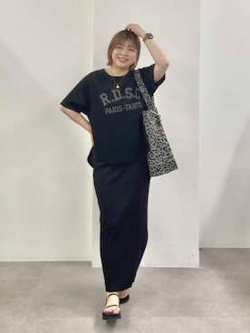 RIVE DROITE officialさんのコーディネート