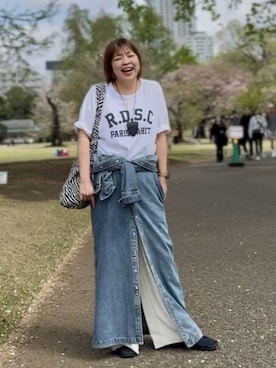 「RIVE DROITE（リヴドロワ）のアイテム（アクセサリー）」を使った、RIVE DROITE officialさん（レディース・165cm）の春コーディネート