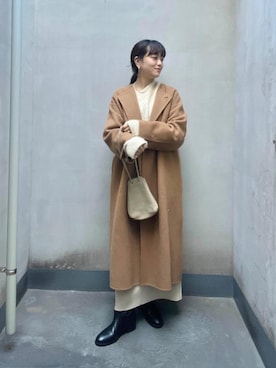 「スカートコーデ」｜「アイテム（ノーカラーコート）」を使った、RIVE DROITE officialさん（レディース・159cm）の冬コーディネート