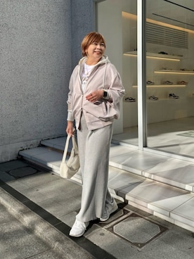 「RIVE DROITE（リヴドロワ）の【コーデのポイントに】レザーボディバッグ（ハンドバッグ）」を使った、RIVE DROITE officialさん（レディース・165cm）の冬コーディネート