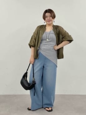 「RIVE DROITE（リヴドロワ）のアイテム（バッグ）」を使った、RIVE DROITE officialさん（レディース・161cm）の春コーディネート