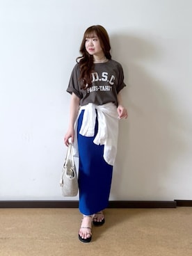 「RIVE DROITE（リヴドロワ）の【Yossshiiii企画/即完売につき再販売/新色追加】R.D.S.CロゴTe（Tシャツ/カットソー、ブラウン系）」を使った、RIVE DROITE officialさん（レディース・160cm）の夏コーディネート