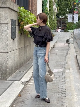 「RIVE DROITE（リヴドロワ）のアイテム（バッグ）」を使った、RIVE DROITE officialさん（レディース・165cm）の春コーディネート