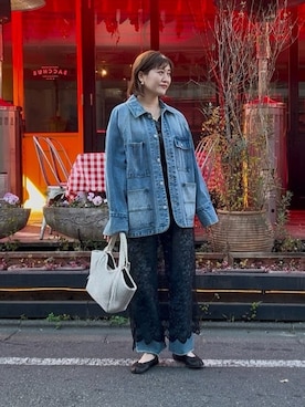 「RIVE DROITE（リヴドロワ）のアイテム（デニムジャケット）」を使った、RIVE DROITE officialさん（骨格ウェーブ・レディース・165cm）の冬コーディネート