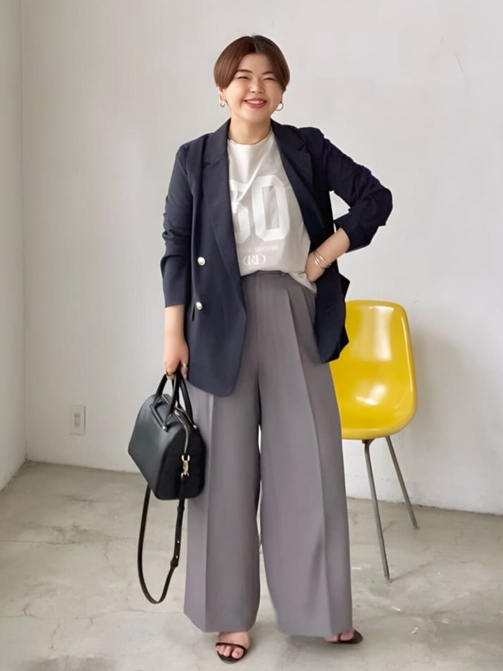 ハンサムコーデ革風マニッシュパンツ ハンサムな着こなしに】マニッシュラインパンツを使った人気