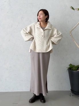 「アイテム（ワンピース/ドレス、ベージュ系）」を使った、RIVE DROITE officialさん（レディース・160cm）の秋コーディネート