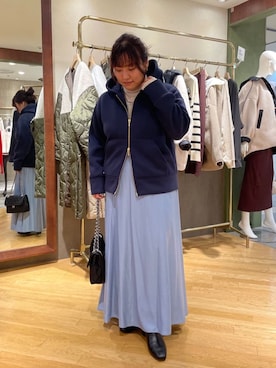 「アイテム（その他アウター、ブルー系）」を使った、RIVE DROITE officialさん（レディース・153cm）の秋コーディネート