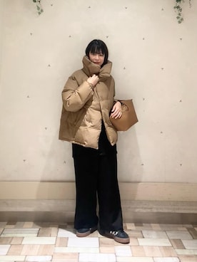 「RIVE DROITE（リヴドロワ）のアイテム（ダウンジャケット/コート）」を使った、RIVE DROITE officialさん（骨格ストレート・レディース・163cm）の秋コーディネート