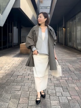 「スカートコーデ」｜「アイテム（トレンチコート）」を使った、RIVE DROITE officialさん（レディース・160cm）の冬コーディネート