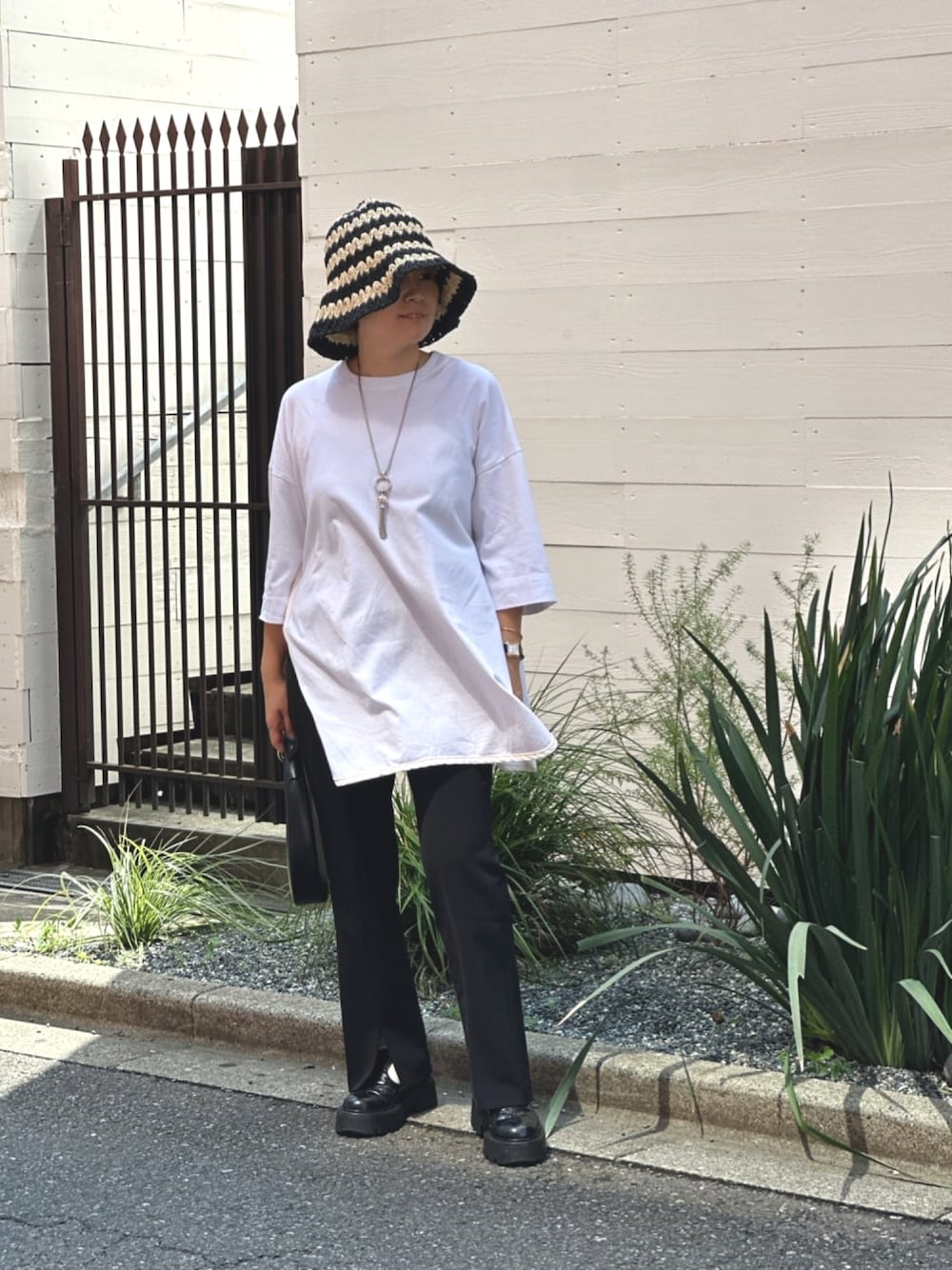 ウィムガゼット Whim Gazette フロントスリットパンツ