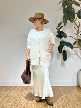 「Whim Gazette（ウィムガゼット）の【Hoaw.】シルバービース ロングネックレス（ネックレス）」を使った、akko325さん（レディース・156cm）の秋コーディネート