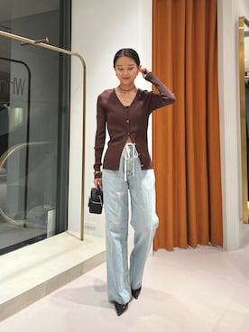 「Drawing Numbers（ドローイング ナンバーズ）のアイテム（トップス）」を使った、nagisaさん（レディース・163cm）の春コーディネート