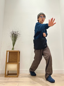 「アイテム（サンダル）」を使った、パック4さん（メンズ・170cm）の秋コーディネート