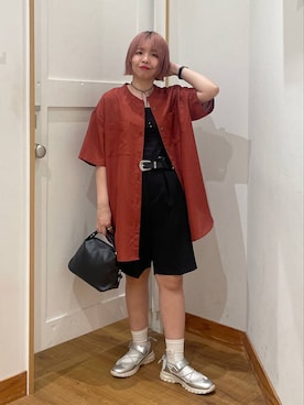 「アイテム（ショルダーバッグ）」を使った、ミカミさん（レディース・153cm）の夏コーディネート