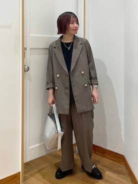 「GLOBAL WORK（グローバルワーク）のアイテム（テーラードジャケット）」を使った、ミカミさん（レディース・153cm）の秋コーディネート