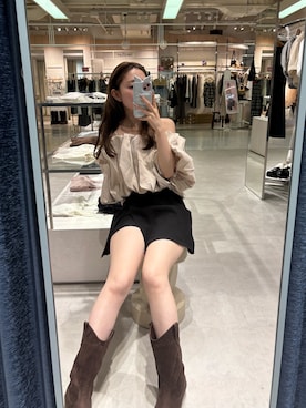 「Chico（チコ）の【SALON by Chico】ギャザーバルーンオフショルブラウス（シャツ/ブラウス）」を使った、urinchiisさん（レディース・156cm・20代）の夏コーディネート