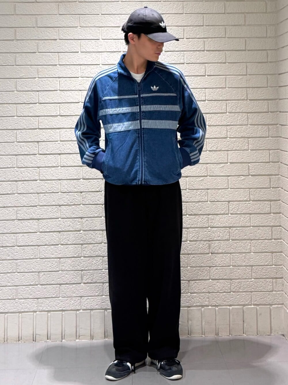 adidas★アディカラー ファースト ブルー デニム トラックトップ adidas｜【公式】アディダス adidas adidas アディカラー