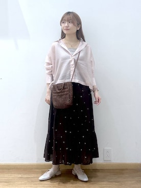 「GLOBAL WORK（グローバルワーク）のmeets India/ティアード刺繍スカート/625306（スカート、ブラウン系）」を使った、Hikaruさんの春コーディネート
