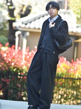 「CALLNE（カルネ）の【CALLNE】Knit Melton 1tuck Wide Straight Pants / ニットメルトン1タックワイドストレートパンツ（スラックス、グレー系）」を使った、来夢⠀さん（メンズ・180cm）の春コーディネート