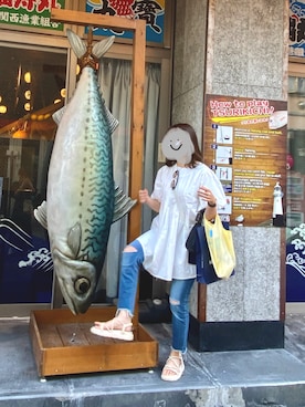 「anqanq.（アンクアンク）のアイテム（トップス、ホワイト系）」を使った、やまゆいさん（レディース・160cm）の秋コーディネート