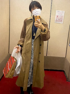 「BEAMS（ビームス）のアイテム（トレンチコート）」を使った、Samanthaさん（レディース・162cm）の秋コーディネート