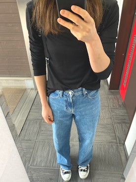 「UNIQLO（ユニクロ）のハイライズワイドストレートジーンズ（デニムパンツ）」を使った、ks19860916さん（レディース・161cm）の春コーディネート