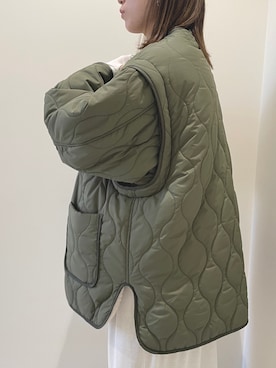 「r.（アールドット）のアイテム（ノーカラーコート）」を使った、r.さん（レディース・162cm）の冬コーディネート