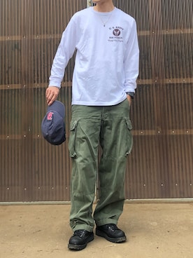 「Buzz Rickson's（バズリクソンズ）のアイテム（Tシャツ/カットソー）」を使った、iamimaichさん（メンズ・177cm）の秋コーディネート
