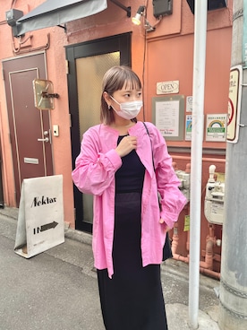 「Kastane（カスタネ）の【カタログ掲載アイテム】カラバリドレスシャツ（シャツ/ブラウス、ピンク系）」を使った、hikkaa1107さん（レディース・158cm）の春コーディネート