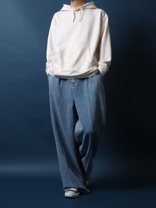 ANPASさんのコーディネート