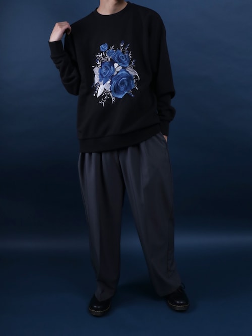セール】Fleece Lining Rose Embroidery Oversized SweatShirt セール】Fleece Lining Rose Embroidery Oversized SweatShirt