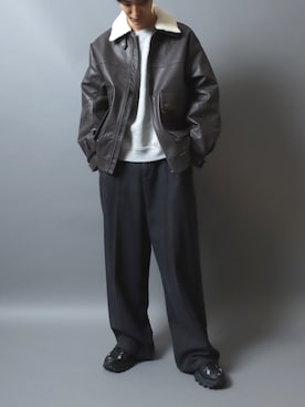 「アイテム（ミリタリージャケット）」を使った、ANPASさん（メンズ・181cm）の秋コーディネート