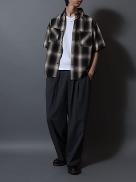 「Vネック」｜ANPASさん（メンズ・181cm）の春コーディネート
