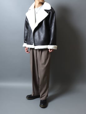「アイテム（ムートンコート）」を使った、ANPASさん（メンズ・181cm）の秋コーディネート
