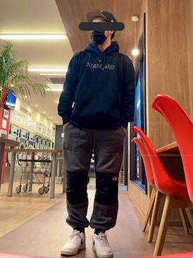 「northface」｜「アイテム（帽子）」を使った、showさん（メンズ・177cm）の秋コーディネート