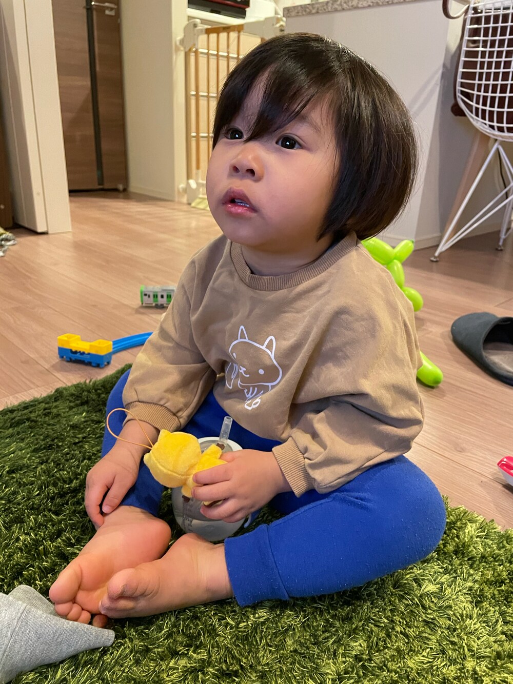 ロンパースを使った「韓国」の人気ファッションコーディネート