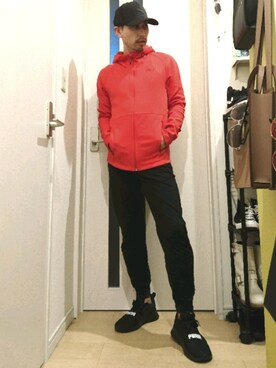 赤黒コーデ のメンズ人気ファッションコーディネート Wear