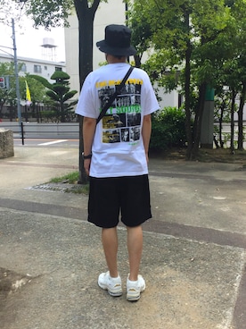 「newbalance2002」｜「アイテム（アナログ腕時計）」を使った、rerunkahvilaさん（メンズ・178cm）の夏コーディネート