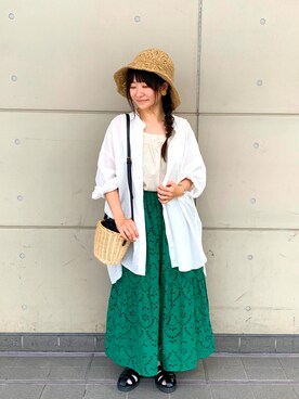 「Samansa Mos2（サマンサ モスモス）のビックシルエットバンドカラーシャツ（シャツ/ブラウス）」を使った、Ayaさん（レディース・153cm）の春コーディネート