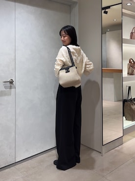 「IACUCCI（イアクッチ）のセンティエーロ PAGLIA（トートバッグ、ブラック系）」を使った、ohanaさん（レディース・167cm）の春コーディネート