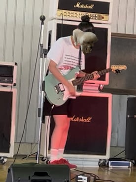 「ASICS（アシックス）のアイテム」を使った、t0jqさん（レディース・165cm）の夏コーディネート