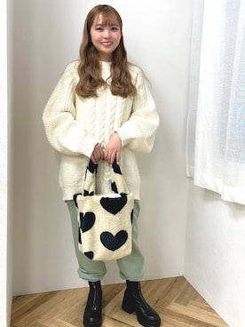 「ボリュームニット」｜「アイテム（スウェットパンツ）」を使った、jumelleさん（レディース・152cm）の冬コーディネート