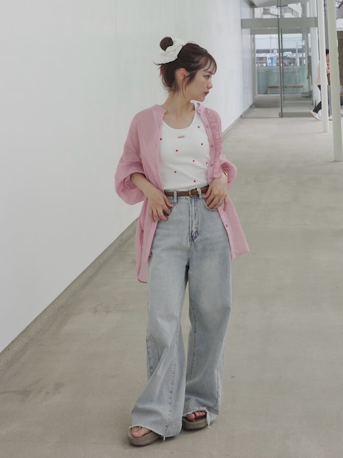 wide loose denim