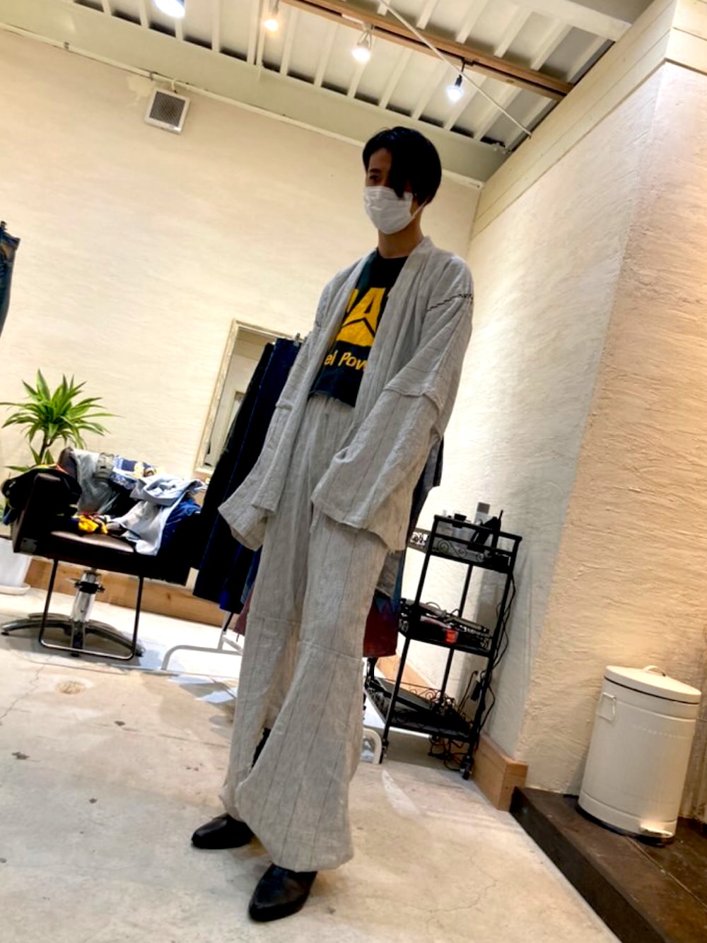 「甚平、セットアップ、リメイク」｜「paneroのアイテム（ブーツ、ブラック系）」を使った、SENRIさん（メンズ・180cm）の夏コーディネートの1枚目の写真